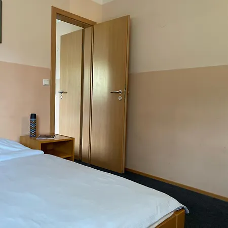 Muess 3* Schwerin (Mecklenburg-Vorpommern)